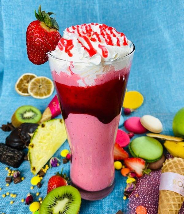 Çilek Milkshake